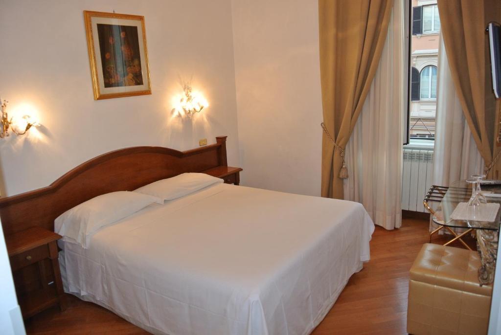 Le Petit Real Hotel Rome Ruang foto